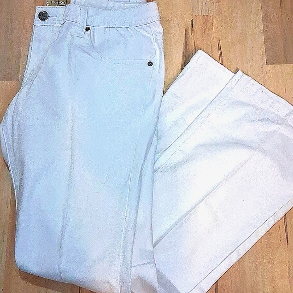 Hybrid & Company Women's Comfy Stretch White Jeans Size 15 Boot Cut